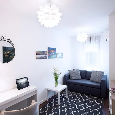 A Blok-apartment The One アパート *
